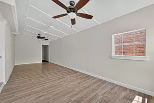 15914 Val Vista Dr, Houston, TX 77083 - Photo 29
