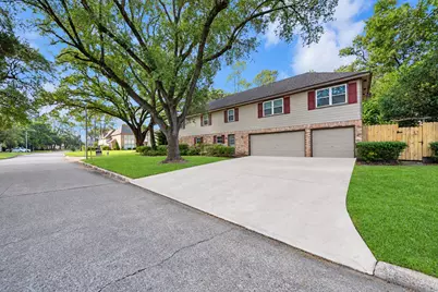 5302 Boyce Springs Drive, Houston, TX 77066 - Photo 5