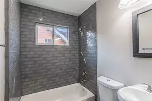 3102 Wentworth St, Houston, TX 77004 - Photo 11