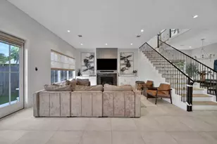1510 Johanna Dr, Houston, TX 77055 - Photo 11