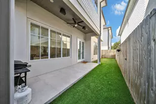 1510 Johanna Dr, Houston, TX 77055 - Photo 39