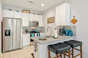 861 Palmdate, Montgomery, TX 77316 - Photo 3