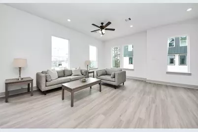 5304 Kindred Garden Lane #B, Houston, TX 77091 - Photo 19