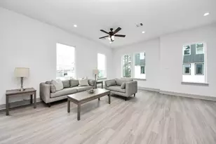 5304 Kindred Gdn Ln, Houston, TX 77091 - Photo 19