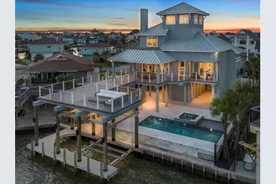 1311 Oahu Drive, Tiki Island, TX 77554 - Photo 3