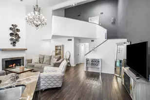 9400 Doliver Dr, Houston, TX 77063 - Photo 3