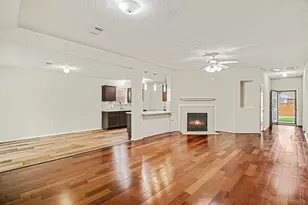 9806 Revelstoke Dr, Houston, TX 77086 - Photo 7