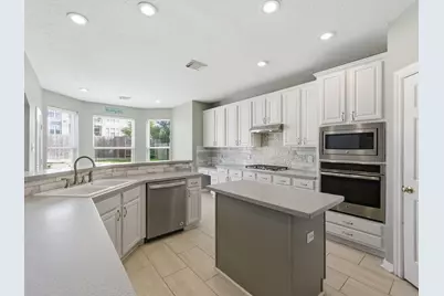 23706 Shadow Creek Court, Katy, TX 77494 - Photo 9
