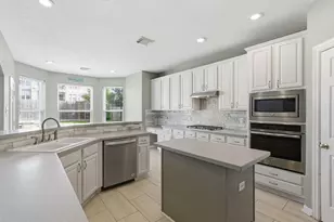 23706 Shadow Creek Ct, Katy, TX 77494 - Photo 9