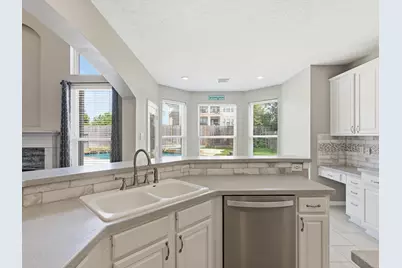 23706 Shadow Creek Court, Katy, TX 77494 - Photo 11