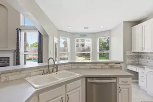 23706 Shadow Creek Ct, Katy, TX 77494 - Photo 11