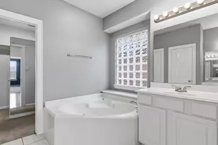 23706 Shadow Creek Ct, Katy, TX 77494 - Photo 19