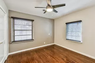 6530 Westview Dr, Houston, TX 77055 - Photo 17