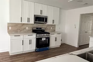 2315 Falcon Knoll St, Katy, TX 77494 - Photo 11