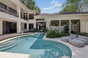 58 Redbud Ridge Pl, The Woodlands, TX 77380 - Photo 9