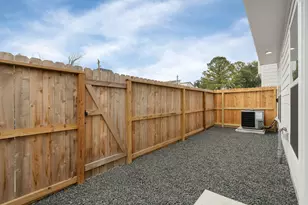 4752 Martin Hill St, Houston, TX 77018 - Photo 41