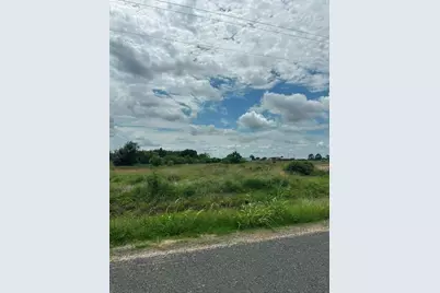 000 Cr 453, El Campo, TX 77437 - Photo 5