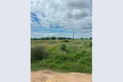000 Cr 453, El Campo, TX 77437 - Photo 1