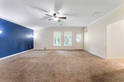 16452 Edgefield Lane, Conroe, TX 77302 - Photo 9