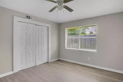 5404 Lorraine Drive, Baytown, TX 77521 - Photo 11