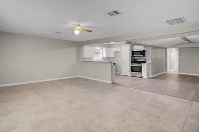 5404 Lorraine Drive, Baytown, TX 77521 - Photo 11