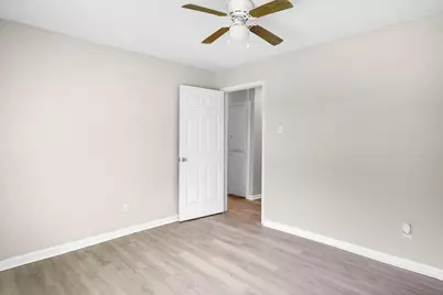 5404 Lorraine Drive, Baytown, TX 77521 - Photo 13