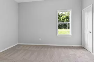 638 Kelly Ln, Holiday Lakes, TX 77515 - Photo 17