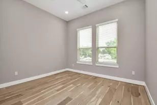 306 Chobani Ln, Houston, TX 77091 - Photo 17