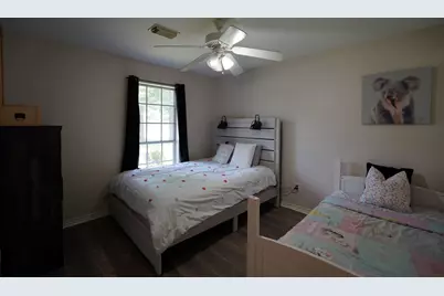 200 Canterbury Drive, Conroe, TX 77303 - Photo 17
