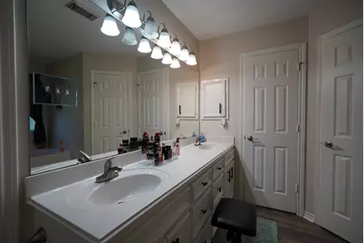 200 Canterbury Drive, Conroe, TX 77303 - Photo 23