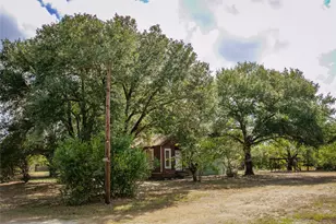 845 2nd St, Somerville, TX 77879 - Photo 17