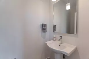 7613 Victory Reserve St, Houston, TX 77088 - Photo 35