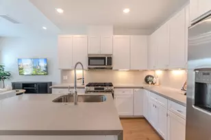 7613 Victory Reserve St, Houston, TX 77088 - Photo 7