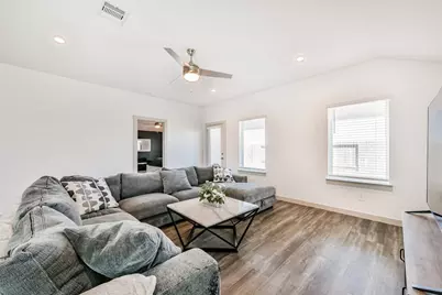 1702 Perch Street, Alvin, TX 77511 - Photo 11