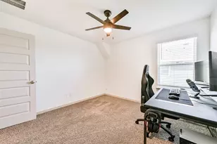 1702 Perch St, Alvin, TX 77511 - Photo 19