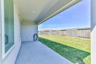 1702 Perch St, Alvin, TX 77511 - Photo 21