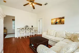 3407 Avenue L, Galveston, TX 77550 - Photo 9