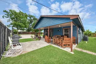 8227 Chadwick St, Houston, TX 77029 - Photo 11