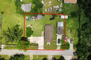 8227 Chadwick St, Houston, TX 77029 - Photo 5