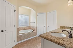 3906 Ambrose Ct, Bryan, TX 77808 - Photo 15