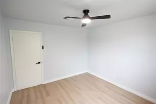 5515 Greylog Dr, Houston, TX 77048 - Photo 47