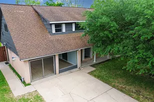 5515 Greylog Dr, Houston, TX 77048 - Photo 3