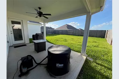 4724 Peony Green Drive, Katy, TX 77493 - Photo 37