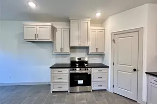 1003 S Anderson St, Angleton, TX 77515 - Photo 7