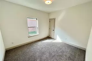 1003 S Anderson St, Angleton, TX 77515 - Photo 13