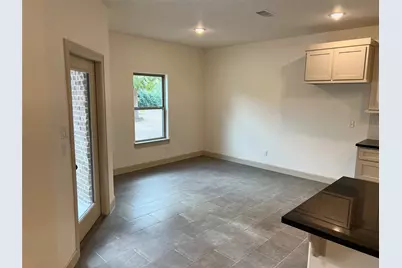 1003 S Anderson Street, Angleton, TX 77515 - Photo 9