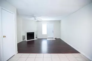 12668 Windsor Village Dr, Houston, TX 77071 - Photo 5