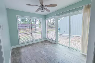 12515 Lazywood Street, Pinehurst, TX 77362 - Photo 9