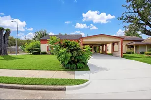 3838 Florinda St, Houston, TX 77021 - Photo 3