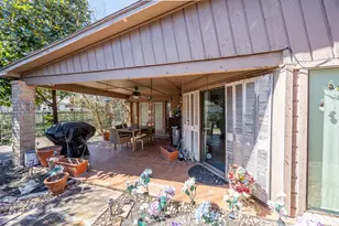 4613 Country Club View, Baytown, TX 77521 - Photo 33